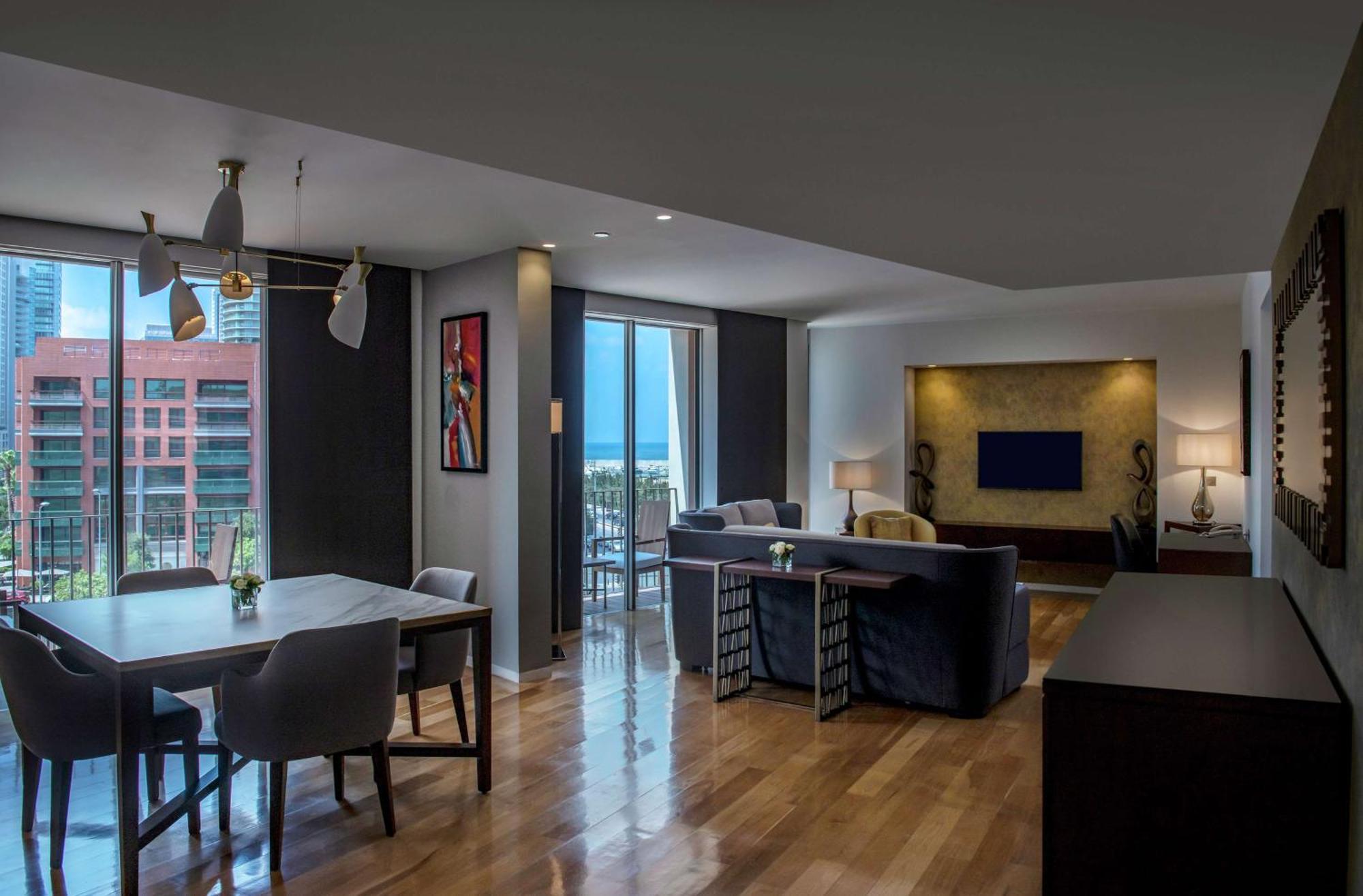 Hilton Beirut Downtown Ξενοδοχείο Εξωτερικό φωτογραφία