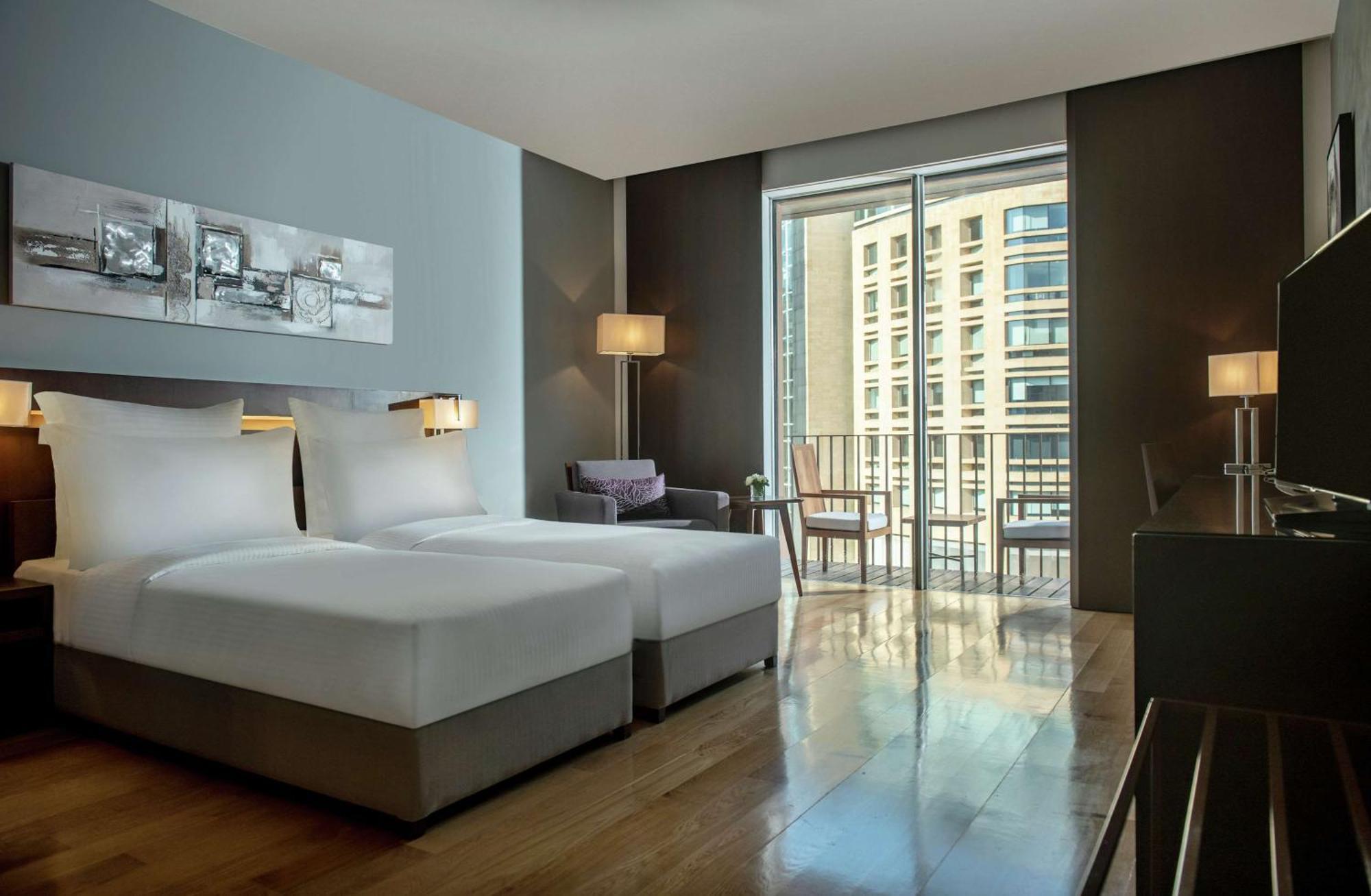 Hilton Beirut Downtown Ξενοδοχείο Εξωτερικό φωτογραφία